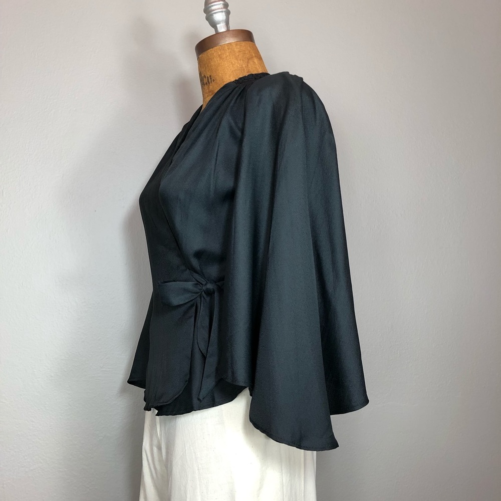 SOLD Vintage 70s Angel Sleeve Lace Open Back Wrap - Picture 5 of 7